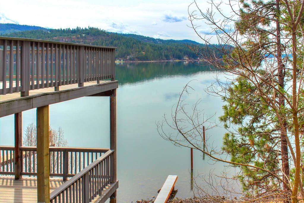 Hotel Beautiful Lake Coeur D'Alene Cabin On The Bay Mica Exterior foto