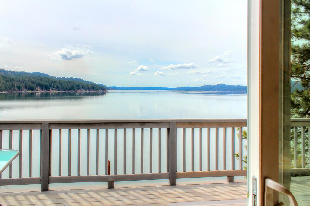 Hotel Beautiful Lake Coeur D'Alene Cabin On The Bay Mica Exterior foto