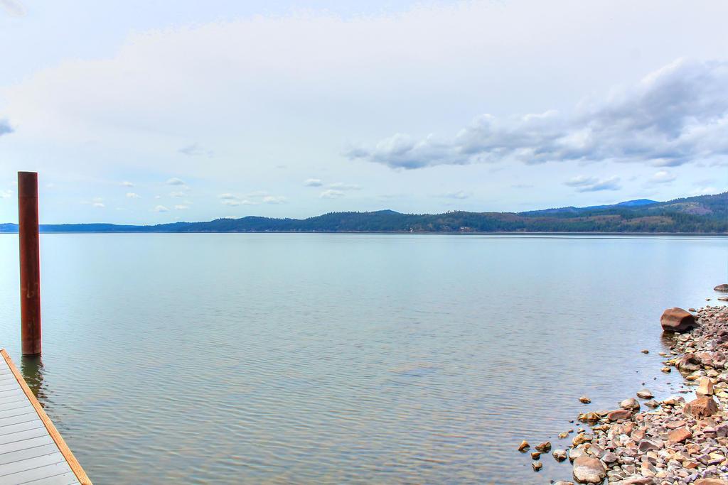 Hotel Beautiful Lake Coeur D'Alene Cabin On The Bay Mica Exterior foto