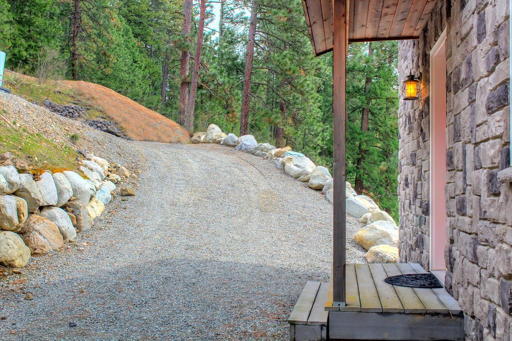 Hotel Beautiful Lake Coeur D'Alene Cabin On The Bay Mica Exterior foto